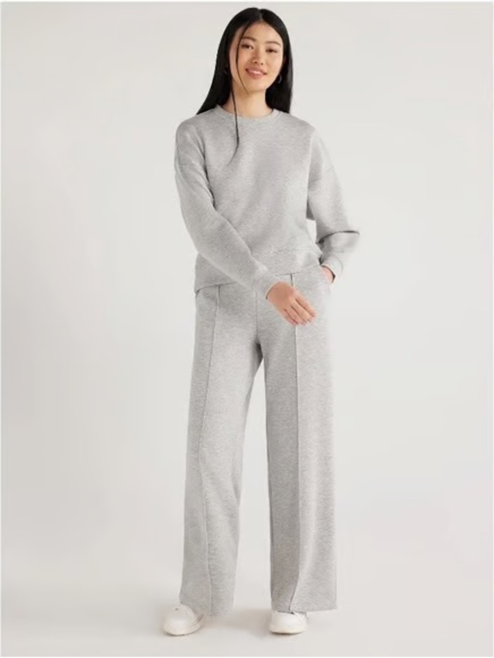 Scoop gray outfit